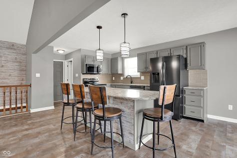 7929 Meadow Bend Circle Indianapolis IN 46259