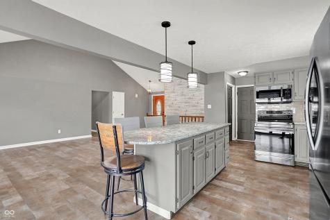 7929 Meadow Bend Circle Indianapolis IN 46259