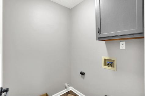 7929 Meadow Bend Circle Indianapolis IN 46259