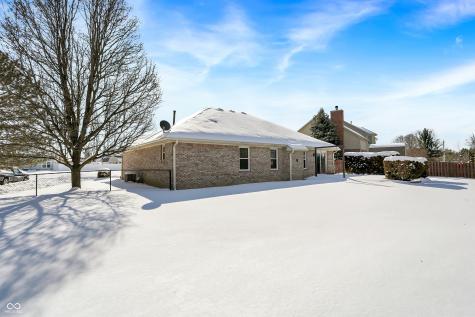 7929 Meadow Bend Circle Indianapolis IN 46259