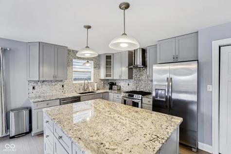 422 Sanders Street Indianapolis IN 46225