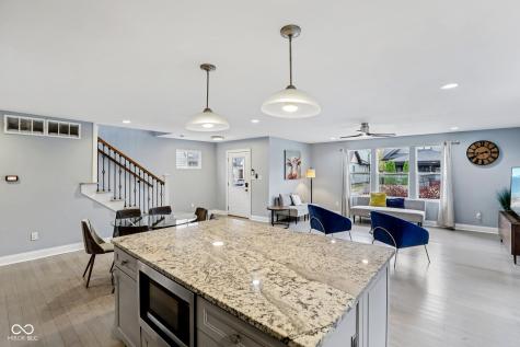 422 Sanders Street Indianapolis IN 46225
