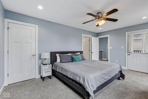 422 Sanders Street Indianapolis IN 46225