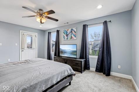 422 Sanders Street Indianapolis IN 46225