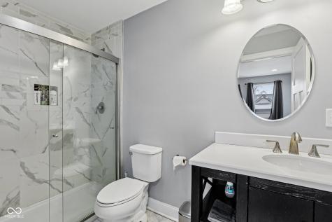 422 Sanders Street Indianapolis IN 46225