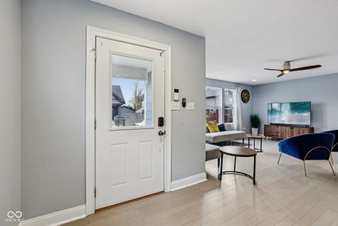422 Sanders Street Indianapolis IN 46225