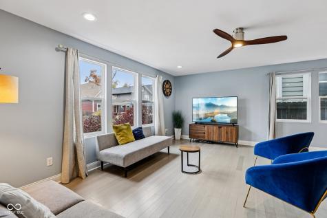 422 Sanders Street Indianapolis IN 46225