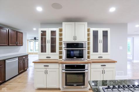 12604 Markay Drive Fishers IN 46038