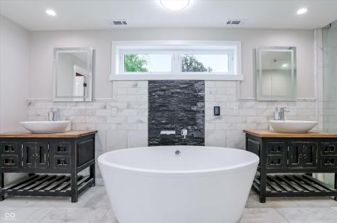 12604 Markay Drive Fishers IN 46038
