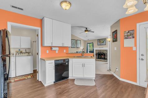 4103 Sungate Court Indianapolis IN 46239
