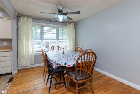 901 North Drive Seymour IN 47274