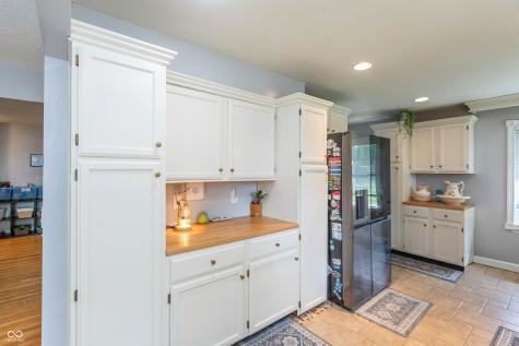 901 North Drive Seymour IN 47274