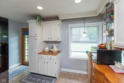 901 North Drive Seymour IN 47274