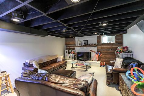 901 North Drive Seymour IN 47274