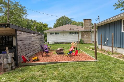 901 North Drive Seymour IN 47274