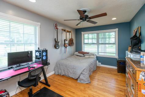 901 North Drive Seymour IN 47274