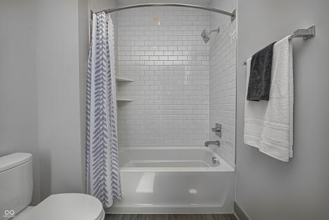 162 Midland Trace Loop Westfield IN 46074