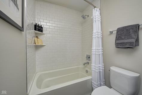 162 Midland Trace Loop Westfield IN 46074