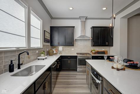 162 Midland Trace Loop Westfield IN 46074
