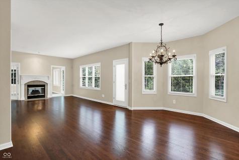 4694 Austin Trace Zionsville IN 46077