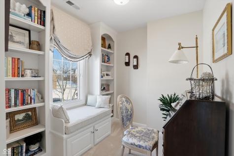 4694 Austin Trace Zionsville IN 46077