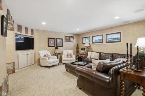 4694 Austin Trace Zionsville IN 46077