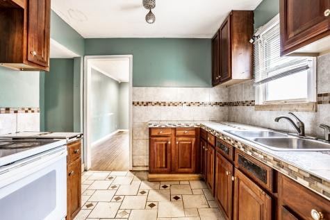 642 S Lynhurst Drive Indianapolis IN 46241