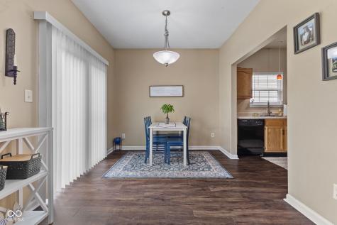 7212 Parklake Place Indianapolis IN 46217