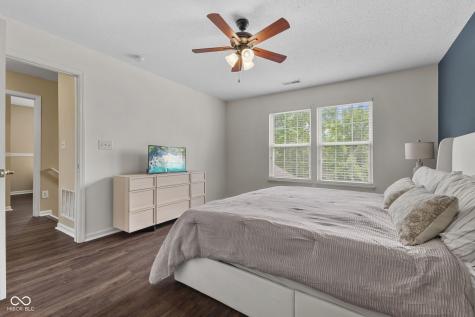 7212 Parklake Place Indianapolis IN 46217