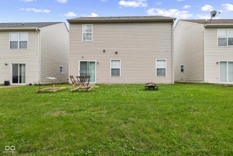 7212 Parklake Place Indianapolis IN 46217