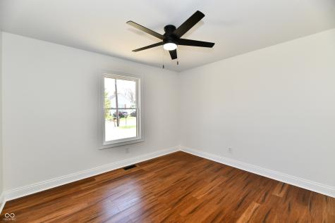 1018 N 18th Street Elwood IN 46036