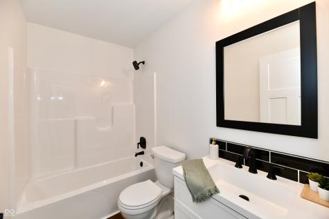 1018 N 18th Street Elwood IN 46036