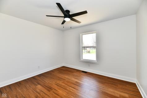 1018 N 18th Street Elwood IN 46036