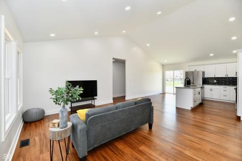 1018 N 18th Street Elwood IN 46036