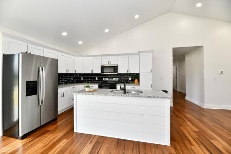 1018 N 18th Street Elwood IN 46036