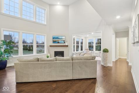 6777 Pulaski Court Carmel IN 46033