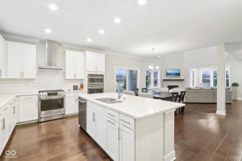 6777 Pulaski Court Carmel IN 46033