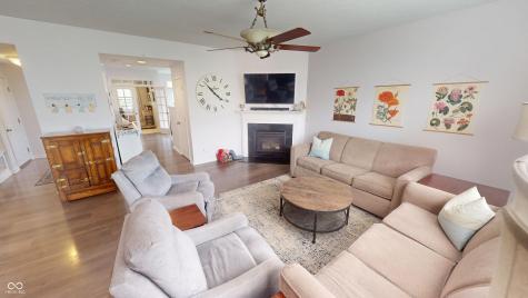 7824 Gray Eagle Drive Zionsville IN 46077