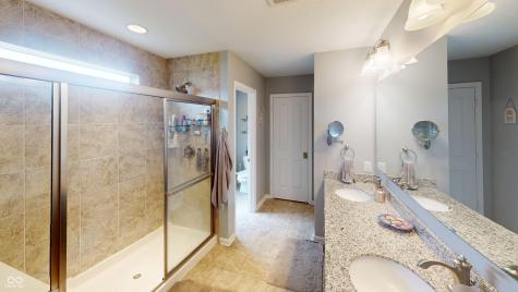 7824 Gray Eagle Drive Zionsville IN 46077