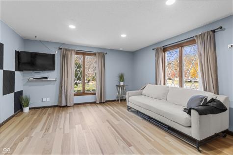 895 Briar Patch Lane Greenwood IN 46142