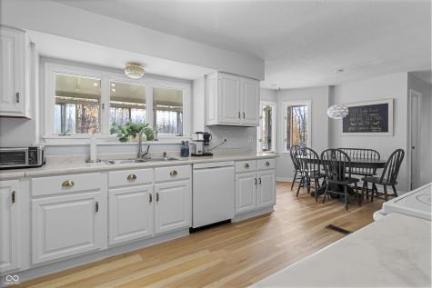 895 Briar Patch Lane Greenwood IN 46142