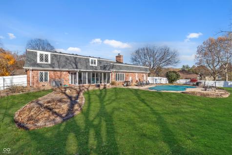 895 Briar Patch Lane Greenwood IN 46142