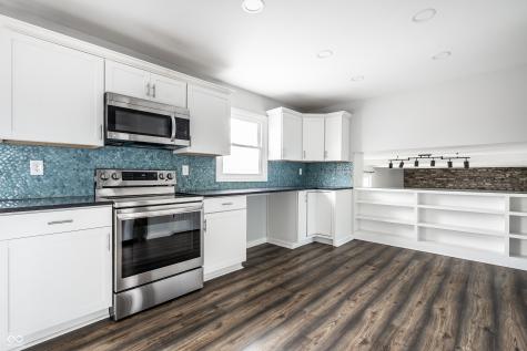 7014 Montroff Circle Indianapolis IN 46256