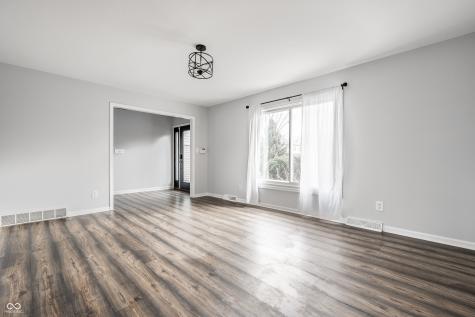 7014 Montroff Circle Indianapolis IN 46256
