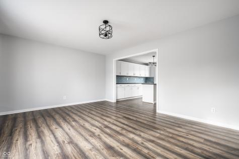 7014 Montroff Circle Indianapolis IN 46256