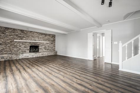 7014 Montroff Circle Indianapolis IN 46256