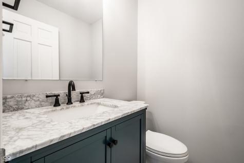 7014 Montroff Circle Indianapolis IN 46256