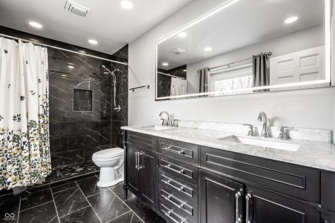 7014 Montroff Circle Indianapolis IN 46256