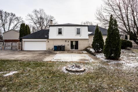 7014 Montroff Circle Indianapolis IN 46256