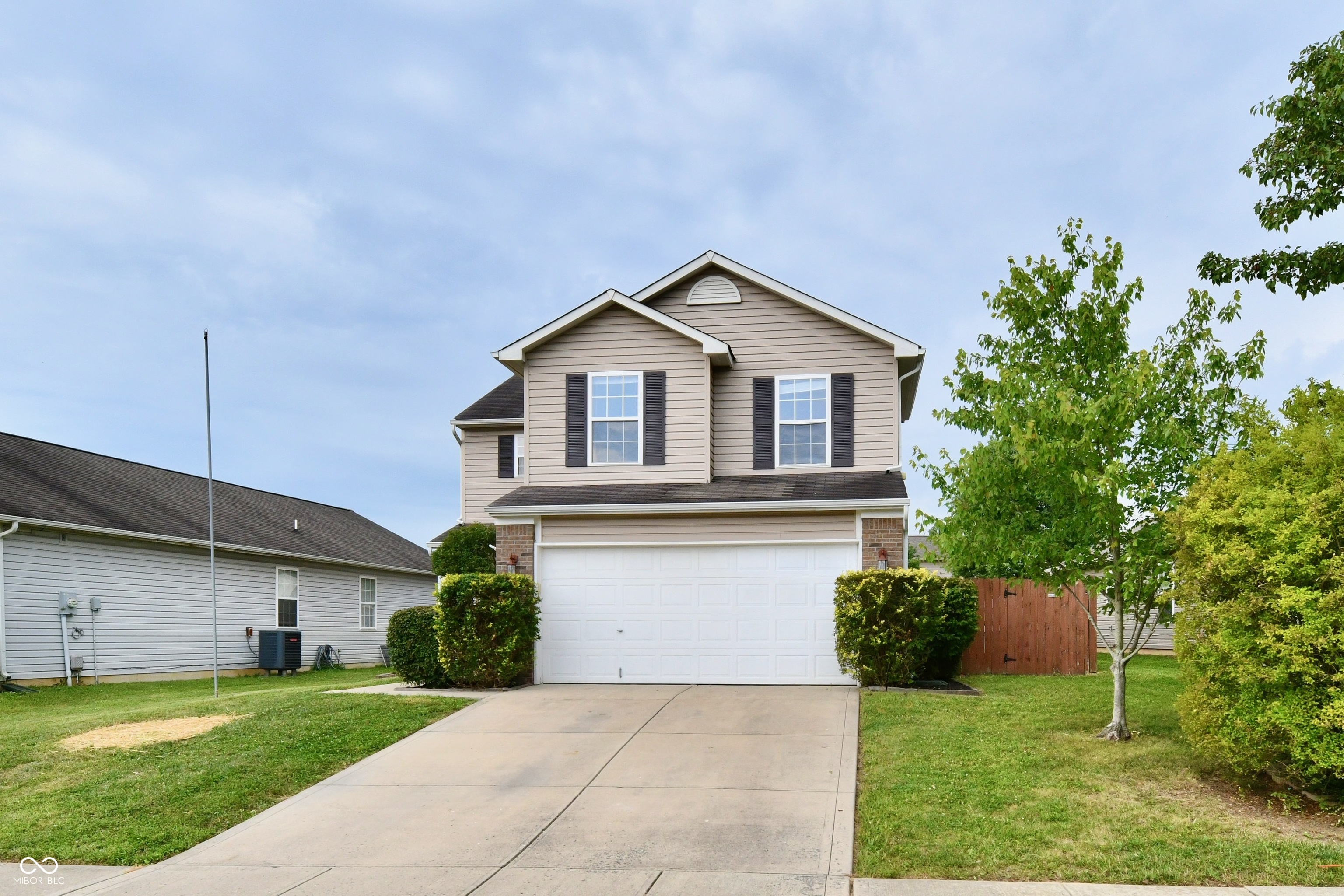 5626 Sweet River Drive Indianapolis IN 46221